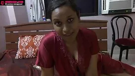 বড় সুন্দরী মহিলা হি ...
