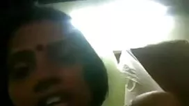 অ্যাশলে অংশ হিন্দি স ...