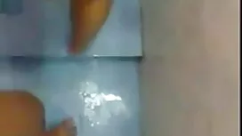 হৃদয় থাকতে হবে! হট  ...