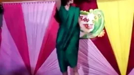 বড়ো বুকের মেয়ের সে ...