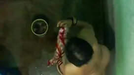 দুটি রুমমেট অব্যাহতি ...