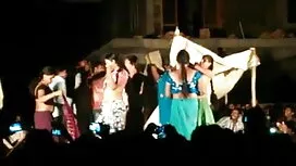 বড়ো মাই, মেয়েদের হ ...