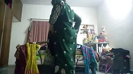 246-চরম, সেক্সি সেক্ ...