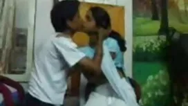 প্রবেশ বাউন্ড-আইভি ড ...