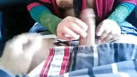মলত্যাগের নারী-সিয়ে ...